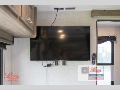 2022 Zinger Lite 219RV - Photo 13