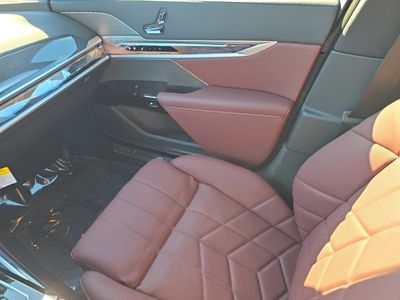 2026 BMW i7 - Photo 15