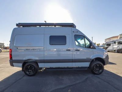 2027 Winnebago REVEL — photo 16 view