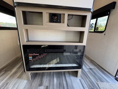 2026 Jayco Jay Flight SLX - Photo 9