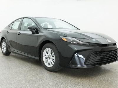 2026 Camry LE - Photo 3
