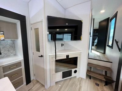 2025 Forest River RV Wildwood Heritage Glen LTZ - Photo 28