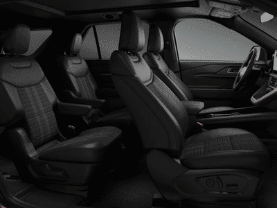 2026 Ford Explorer — photo 52 view