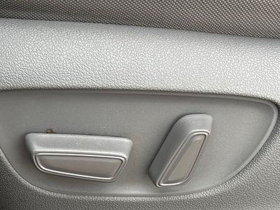 2021 Toyota Highlander - Photo 8