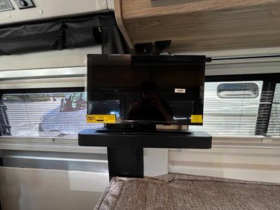2027 Winnebago TRAVATO — photo 11 view
