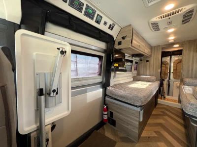 2027 Winnebago TRAVATO — photo 10 view