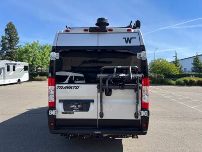 2027 Winnebago TRAVATO — photo 17 view