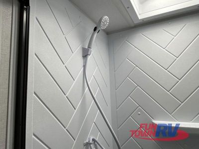 2025 Forest River RV Wildwood X-Lite - Photo 38
