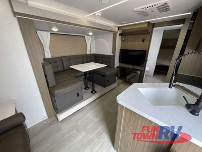 2025 Forest River RV Wildwood X-Lite - Photo 21
