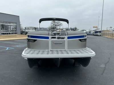 2025 Bennington 23 LX - Photo 2