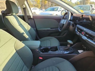 2025 Kia K4 — photo 30 view