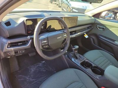 2025 Kia K4 — photo 7 view