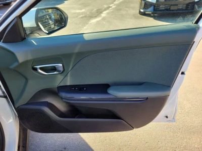2025 Kia K4 — photo 31 view