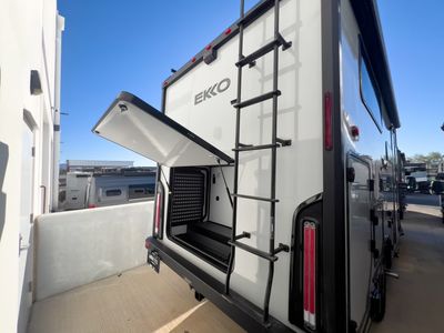 2026 Winnebago EKKO - Photo 32