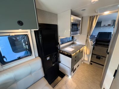 2026 Winnebago EKKO - Photo 8