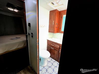 2015 Forest River Sunseeker - Photo 18