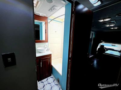 2015 Forest River Sunseeker - Photo 17