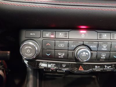 2023 Dodge Durango - Photo 19