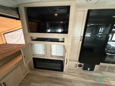 2024 Rockwood Rockwood Roo — photo 21 view