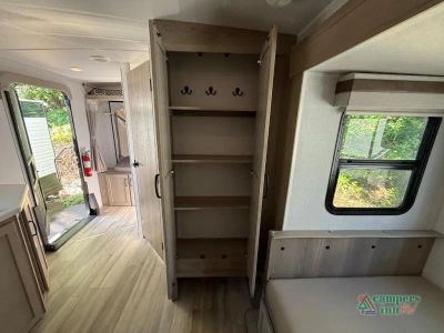 2024 Rockwood Rockwood Roo — photo 17 view