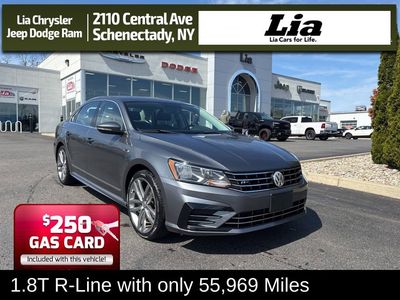 2017 Volkswagen Passat R-Line W/Comfort Pkg - Photo 2