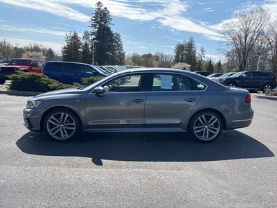 2017 Volkswagen Passat R-Line W/Comfort Pkg - Photo 8