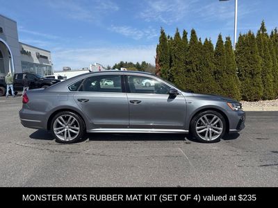 2017 Volkswagen Passat R-Line W/Comfort Pkg - Photo 3