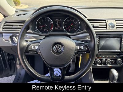 2017 Volkswagen Passat R-Line W/Comfort Pkg - Photo 19