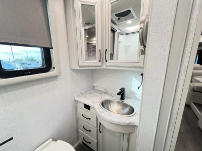 2024 Holiday Rambler NAUTICA — photo 19 view