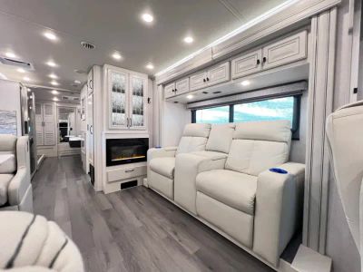 2024 Holiday Rambler NAUTICA — photo 12 view