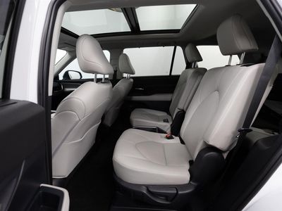 2025 Toyota Grand Highlander Hybrid - Photo 7