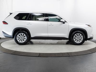 2025 Toyota Grand Highlander Hybrid - Photo 14