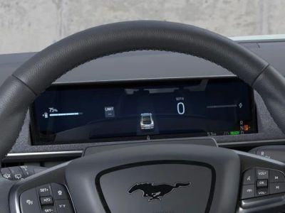 2026 Ford Mustang Mach-E - Photo 13