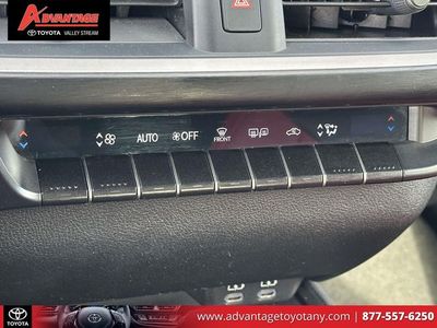 2023 Lexus UX - Photo 36
