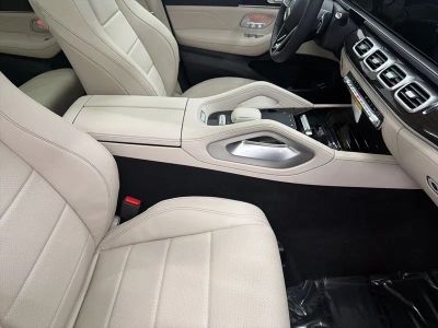 2026 Mercedes-Benz GLS - Photo 32