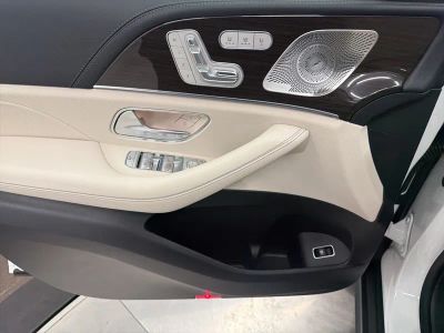2026 Mercedes-Benz GLS - Photo 17