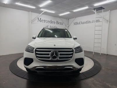 2026 Mercedes-Benz GLS - Photo 2