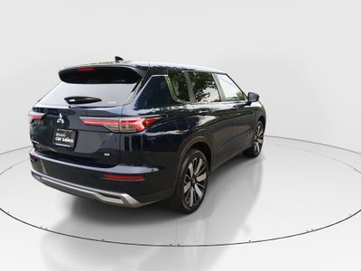 2025 Mitsubishi Outlander - Photo 7