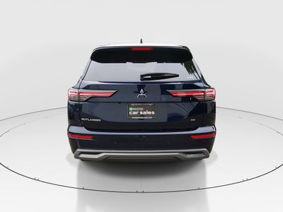 2025 Mitsubishi Outlander - Photo 6