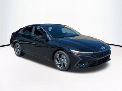 2025 Hyundai Elantra Hybrid - Photo 2
