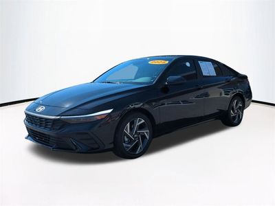 2025 Hyundai Elantra Hybrid - Photo 9