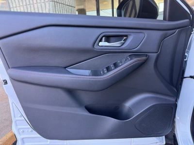 2025 Nissan Rogue — side profile view