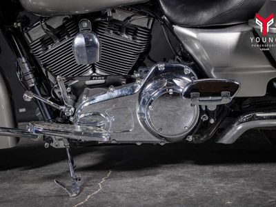 2009 Harley-Davidson FLHX - Street Glide - Photo 8