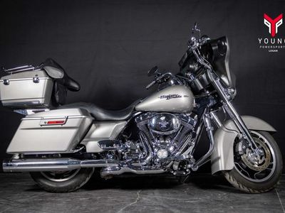 2009 Harley-Davidson FLHX - Street Glide - Photo 16