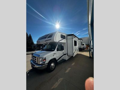2025 Coachmen RV Freelander - Photo 9
