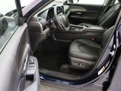 2025 Toyota Grand Highlander FWD — photo 14 view