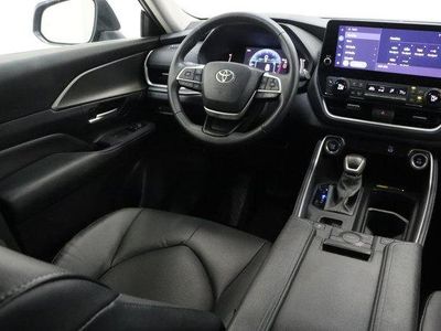 2025 Toyota Grand Highlander FWD — photo 32 view