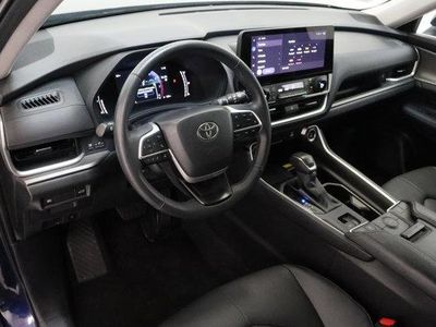 2025 Toyota Grand Highlander FWD — photo 13 view