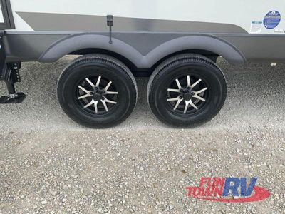 2026 Forest River RV Rockwood Ultra Lite - Photo 13