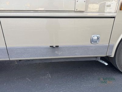 2025 Dynamax DynaQuest XL — photo 9 view